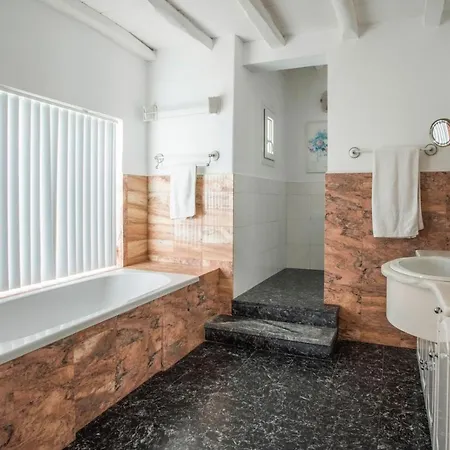 Ruby By Mykonos Rocks