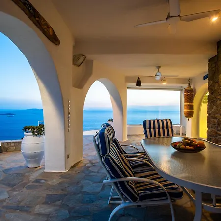 Ruby By Mykonos Rocks 4*