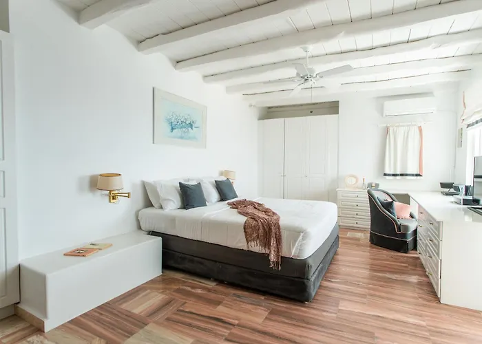 Ruby By Mykonos Rocks Гостевой дом 4*